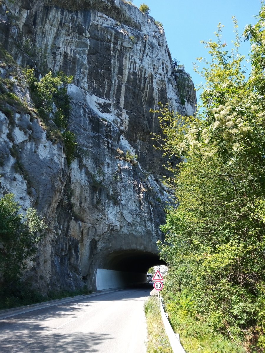 A 9 day toue in the North-West corner of the country ...