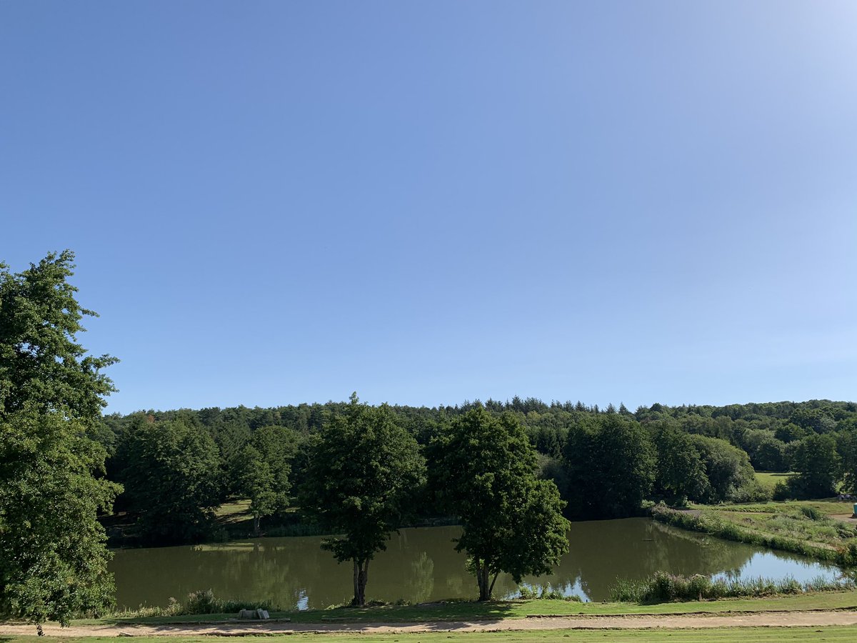 It’s gonna be a hot &amp; busy weekend ahead!
SATURDAY - Pines &amp; the pools are available for pleasure fishing
SUNDAY - Only the pools are available for pleasure fishing 
We open at 7:30, remember sun cream &amp; a hat!
😎🐟🌞🎣