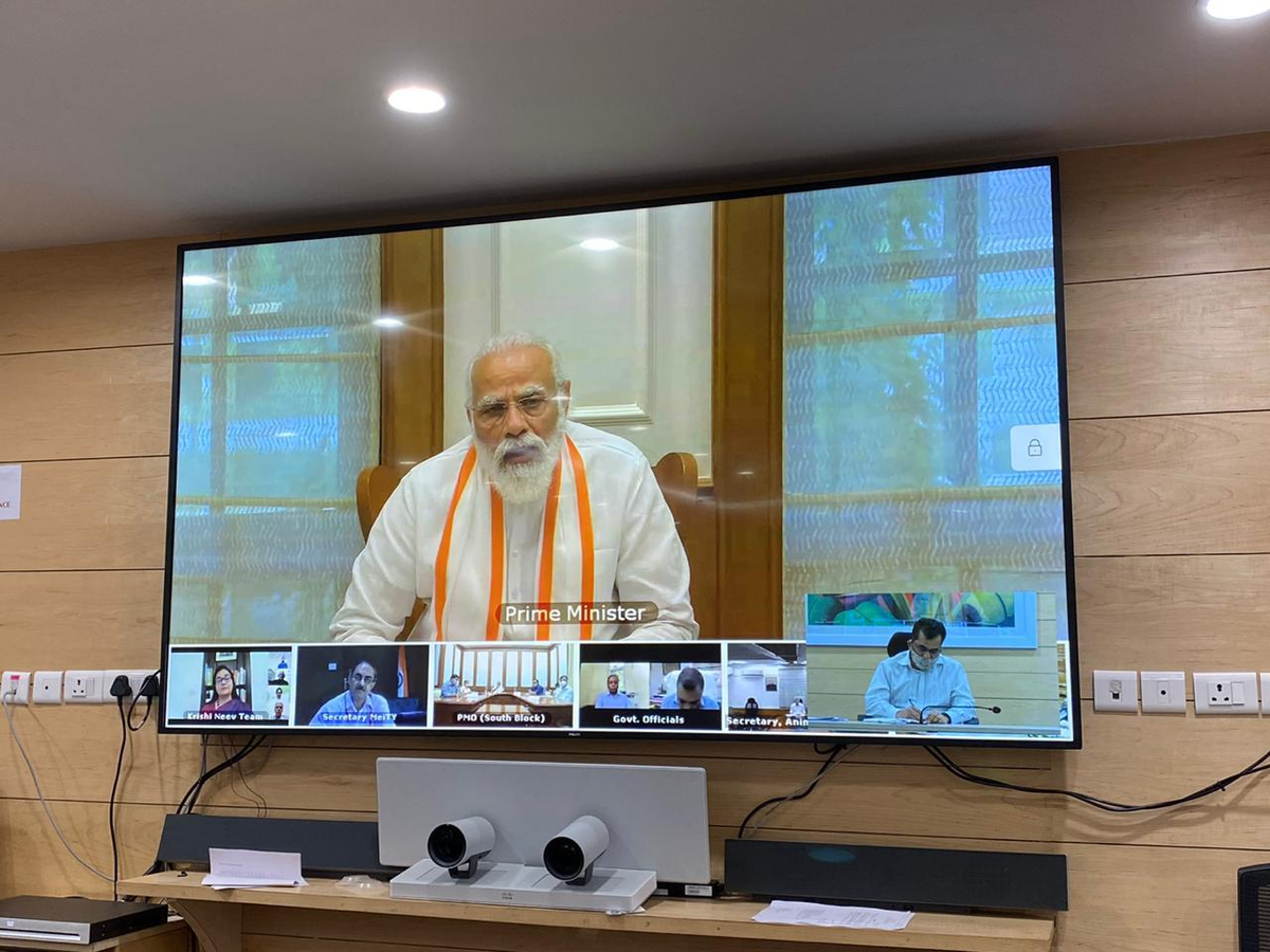 NITI Aayog (@nitiaayog) on Twitter photo India takes one step towards transforming the logistics sector by presenting Unified Logistics Interface Platform (ULIP) to PM <a href="/narendramodi/">Narendra Modi</a>, which aims to revolutionize and digitize all logistics in India.
Marching towards One Nation, One Form, One Platform. India takes one step towards transforming the logistics sector by presenting Unified Logistics Interface Platform (ULIP) to PM <a href="/narendramodi/">Narendra Modi</a>, which aims to revolutionize and digitize all logistics in India.
Marching towards One Nation, One Form, One Platform.