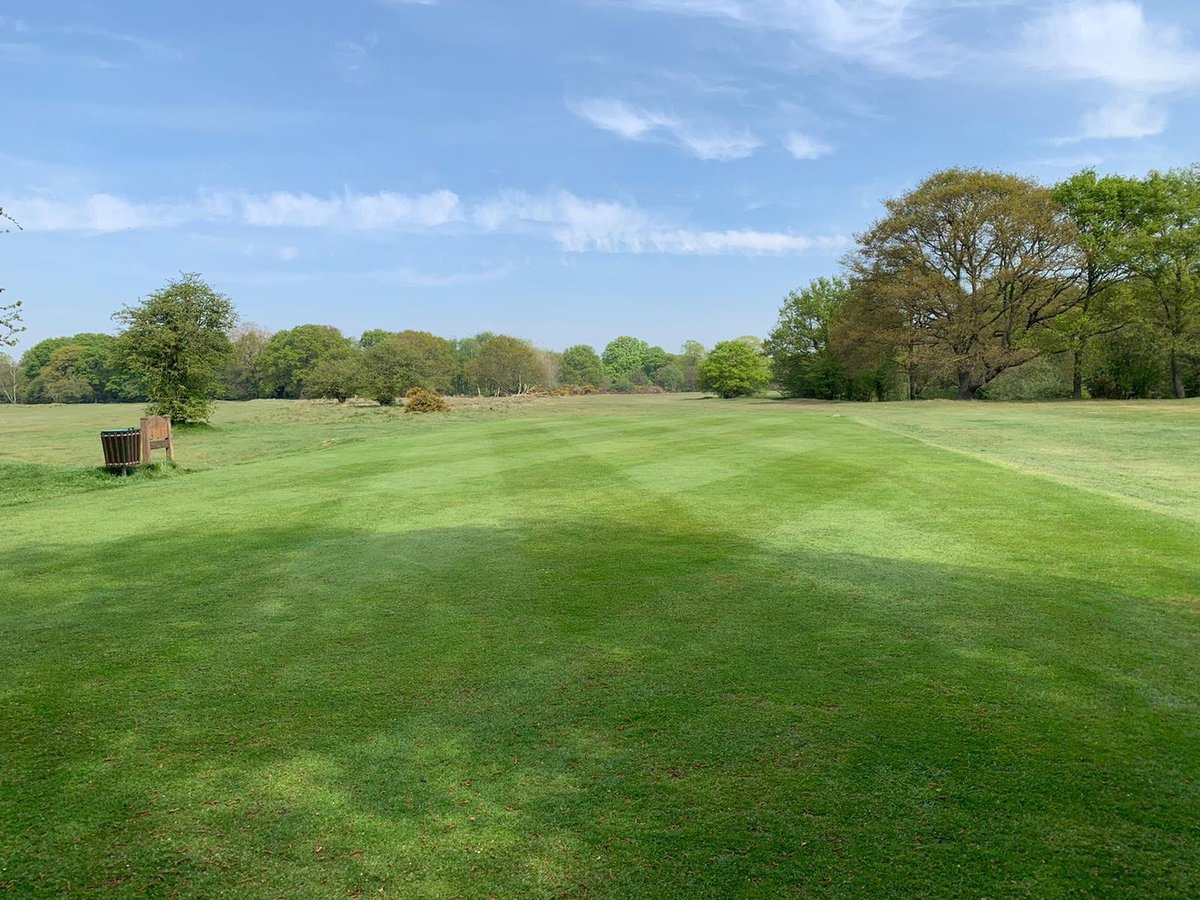 Mitcham Golf Club tweet media
