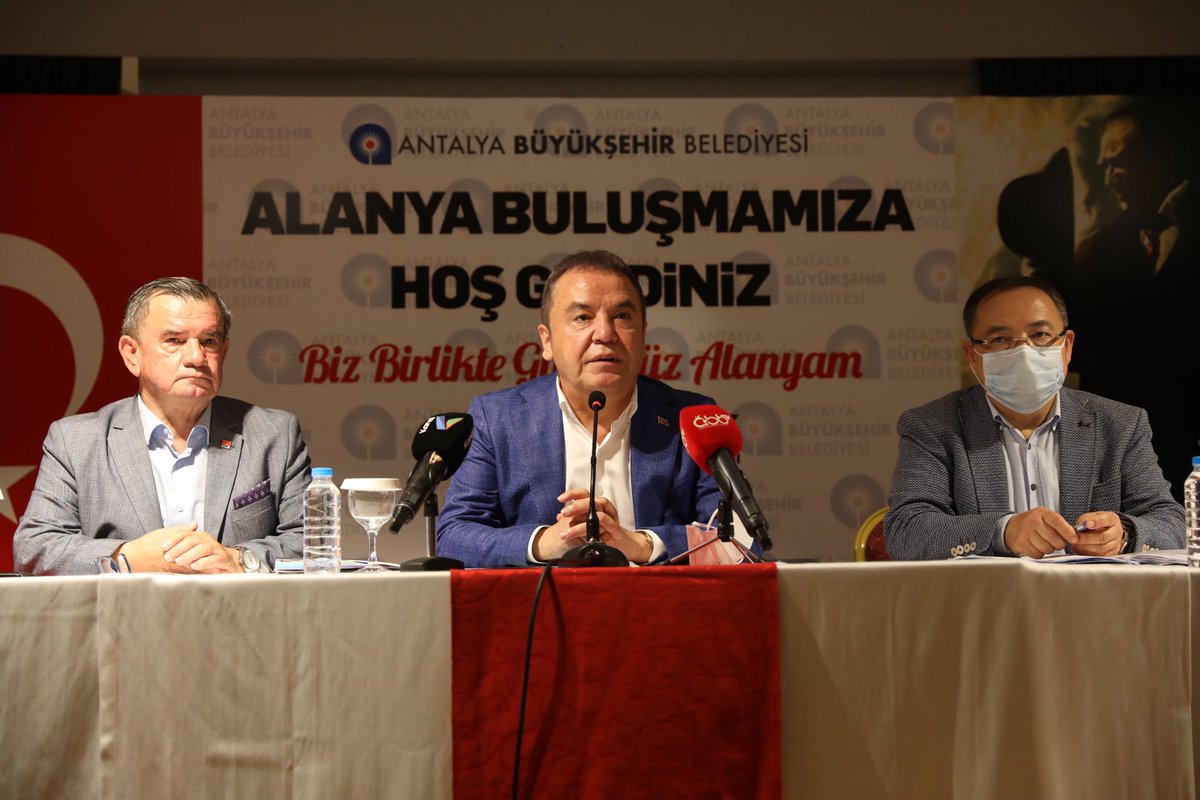 Muhittin Böcek