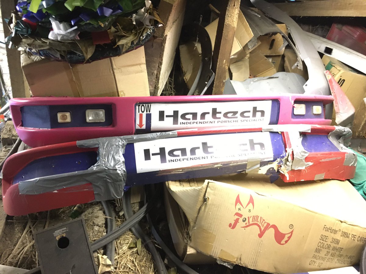 ...2017 first round  @pdc_racing era 924 bumper. Based on previous tweet this bumper would have done just 2 events, the 2016 final and 2017 opener. This one bit the wall when I tried to pass stiggy Styrin around the outside on the last lap. Patched up for race 2, then replaced