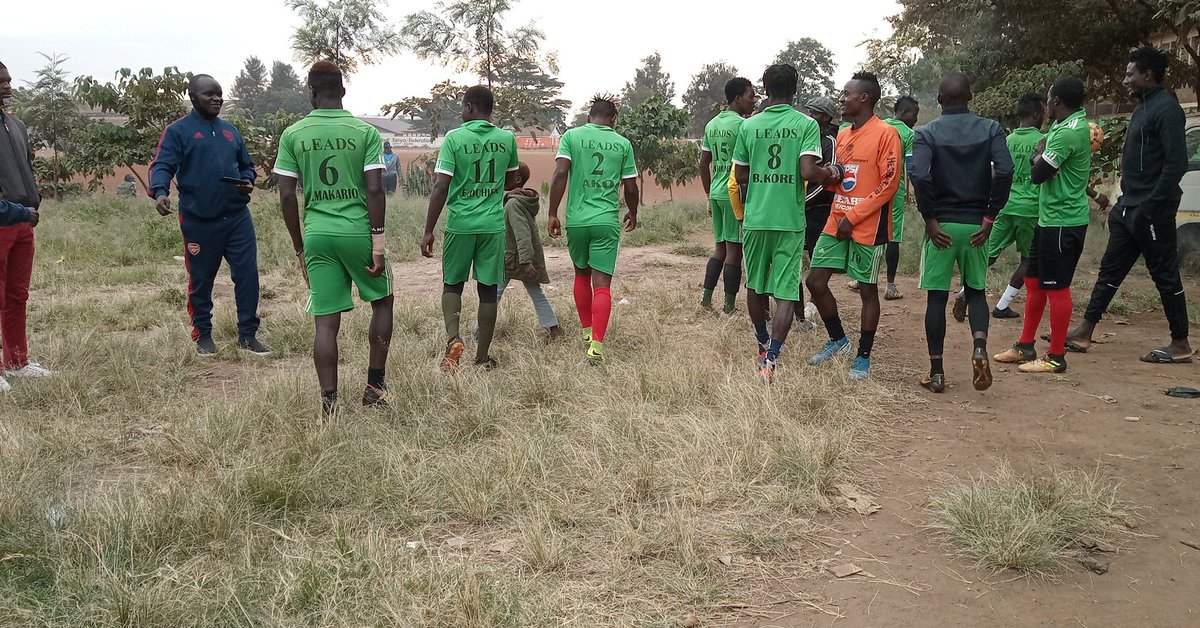 Football weekend activated. Wazoefu wa Mathare 4A tunakuja. 

#Ultimate_Leaders