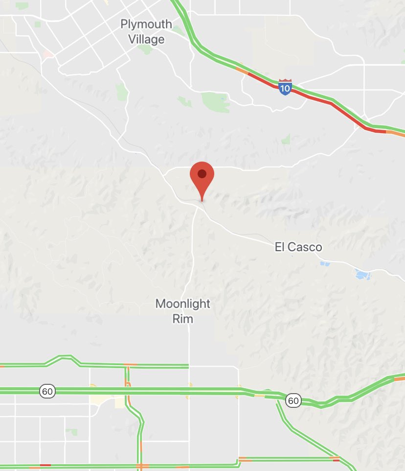 CALFIRERRU's tweet photo. Vegetation Fire Rptd @ 4:03 pm Redlands Blvd X San Timoteo Canyon Rd, in Moreno Valley. 6 acres, moderate rate of spread. 13 Engines, 1 Dozer, 5 Hand Crews. #TimFire https://t.co/bauQOxfkfz