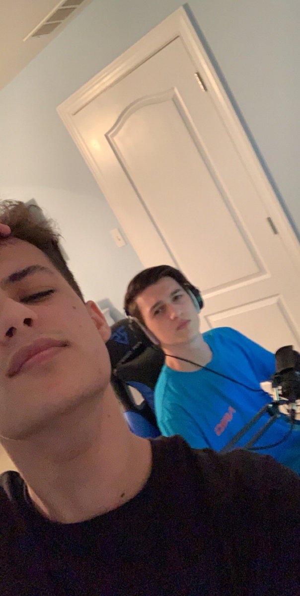 Stable Ronaldo tweet media