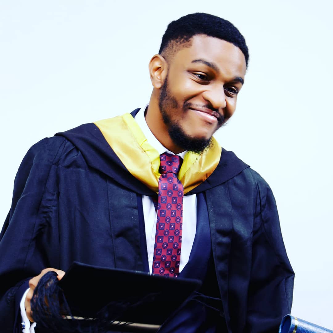 joshuaaezekiel's tweet photo. Not even a Pandemic could stop my life from moving forward 😄😄 https://t.co/GICLUpznJ6