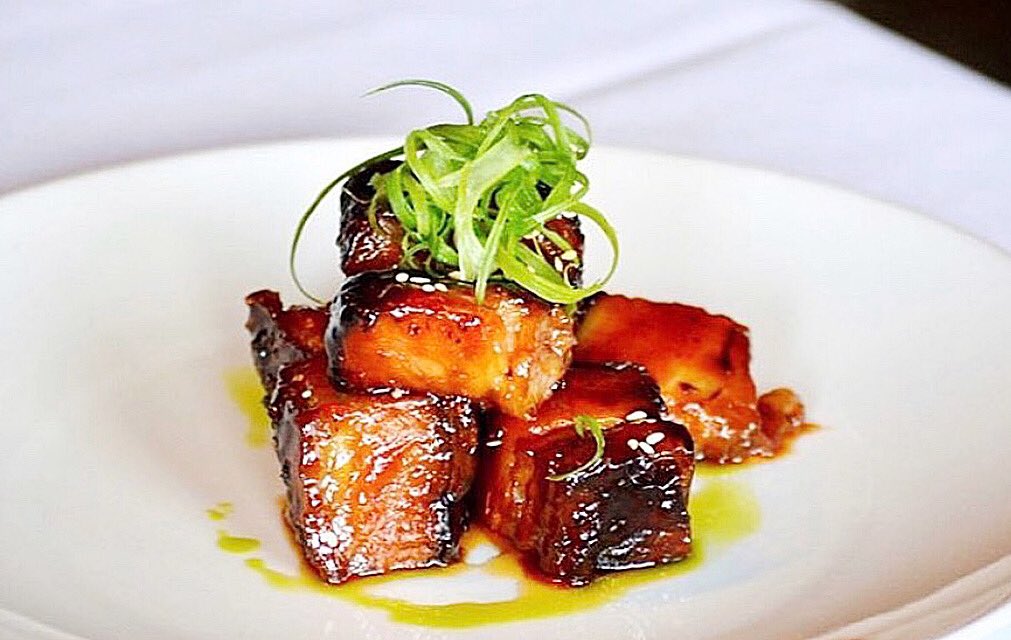 Yes! We have happy hour on Fridays... and, YES our famous pork belly with cherry habanero glaze is on the happy hour menu! Join us in the bar, beginning at 4 pm. (Available in Pearland and in the Woodlands.) #killenssteakhouse #happyhour #tgif #porkbelly