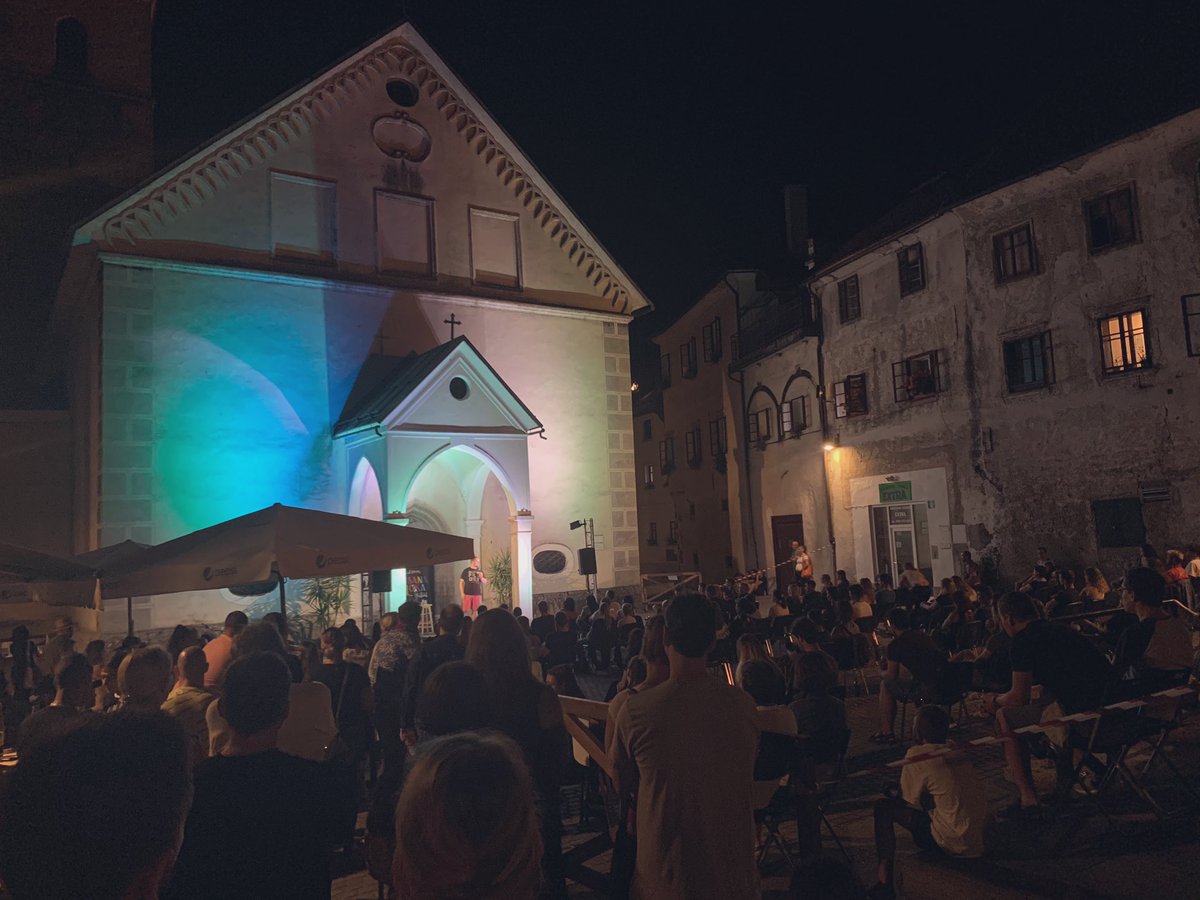 Pisana Škofja Loka!

In imeniten stand-up večer! Hvala <a href="/Pizama/">Boštjan Gorenc</a>, <a href="/sasostare/">Sašo Stare</a> in Rok Bohinc 👏