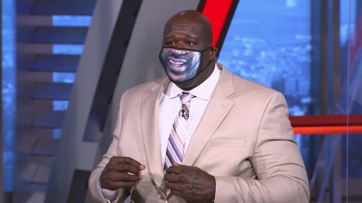 圖 Shaq 拿走了老巴在拓湖戰G1後用的掃帚