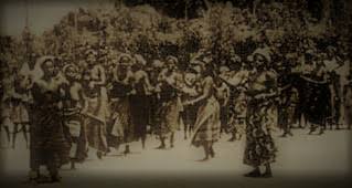 The Women's War, or Aba Women's Riots (Igbo: Ogu Umunwanyi; Ibibio: Ekong Iban), was a period of unrest in British Nigeria over November 1929. The protests broke out when thousands of Igbo women from the Bende District, Umuahia and other places in eastern Nigeria traveled to.....