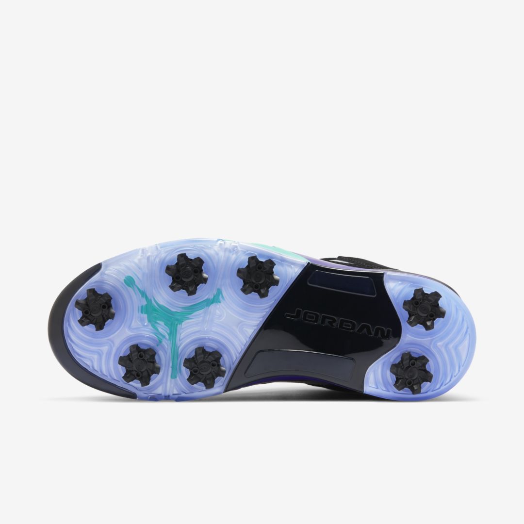 J23app's tweet photo. Jordan 5 Low Golf "Black Grape" official images https://t.co/oYjdFGLhnr