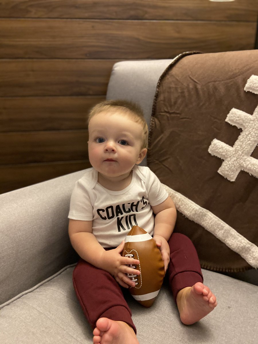 Kristina K. Comer tweet media