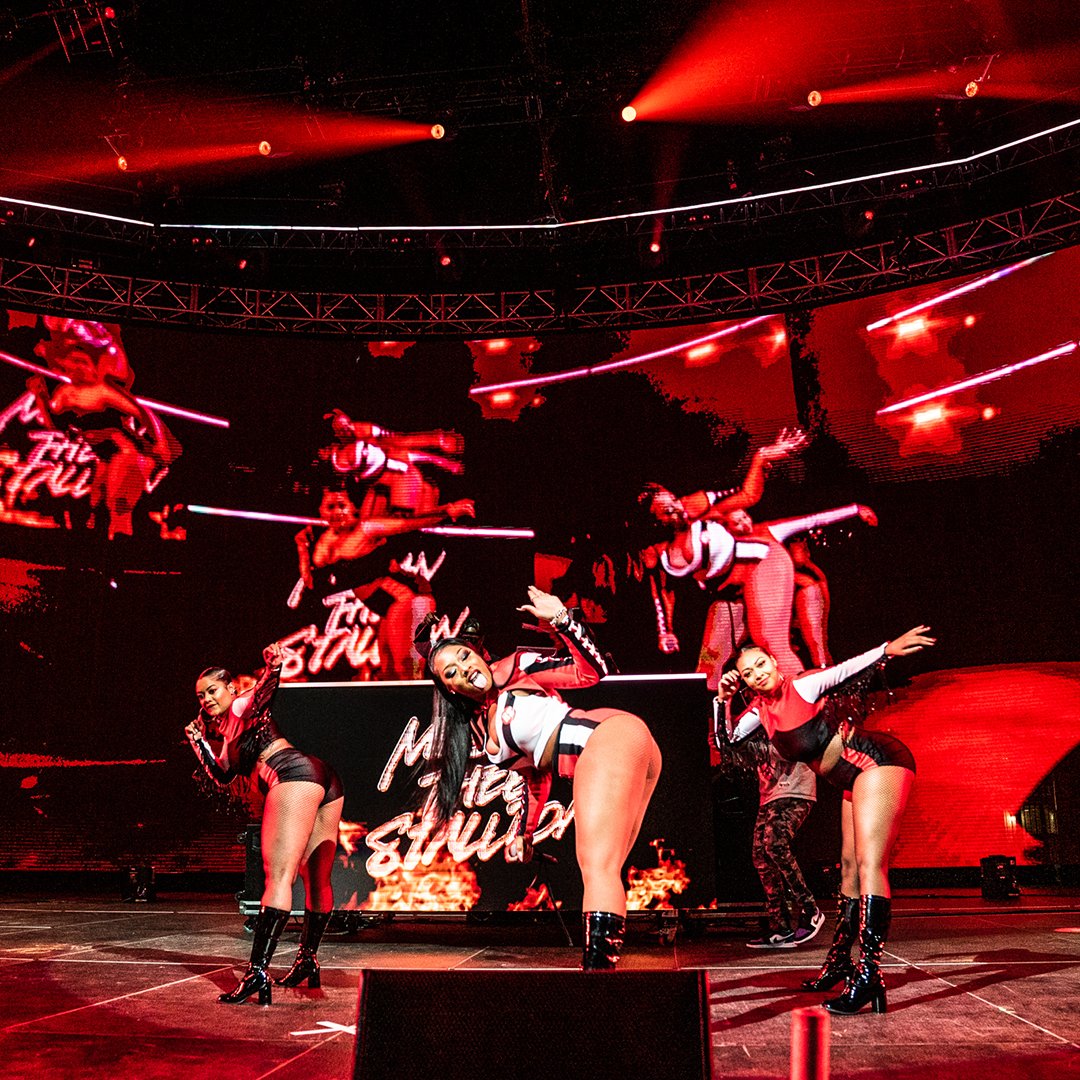 LiveNationAtl's tweet image. Hot Girl Meg @theestallion brings the 🔥 next weekend with her live virtual concert on Aug 29th at 6pm. Get your tix at LiveNation.lnk.to/MeganTheeStall…