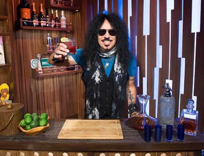 Vic Salazar (@vicsalazardrums) on Twitter photo IN MEMORIAM:
Frankie Banali
November 14, 1951 – August 20, 2020
Saddened by the news of the passing of <a href="/QUIETRIOT/">QUIET RIOT</a> drummer and bandleader <a href="/FrankieBanali/">Frankie Banali</a>. He died last night after succumbing to pancreatic cancer.
My condolences to Frankie’s family, friends, and bandmates. IN MEMORIAM:
Frankie Banali
November 14, 1951 – August 20, 2020
Saddened by the news of the passing of <a href="/QUIETRIOT/">QUIET RIOT</a> drummer and bandleader <a href="/FrankieBanali/">Frankie Banali</a>. He died last night after succumbing to pancreatic cancer.
My condolences to Frankie’s family, friends, and bandmates.