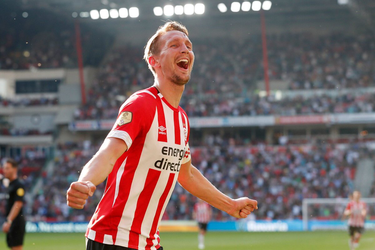 Luuk de Jong = #LUUKLE9END 🌟
You deserve it so much, <a href="/LuukdeJong9/">Luuk de Jong</a>! ♥️

#SEVINT #UEL