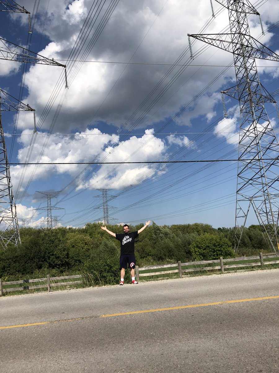 here is the stretch of road where Francis Dolarhyde brutally “liberates” Will and Hannibal from police custody in the series finale (this was tough to find - we had to follow the street til it intersected with the power lines).  #Hannibal  #HannibalSelfieTour