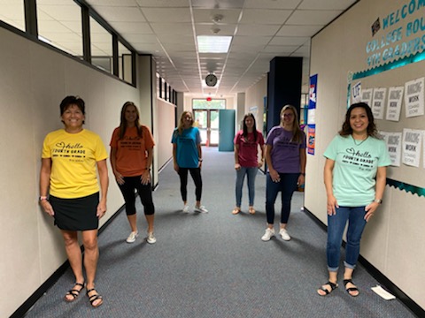 Mrs_Mikeska's tweet photo. It's been a great first week of PD back @hairgrovecfisd! The 4th grade team has been working hard and is so excited for the new year! ❤🧡💛💚💙💜 @ChelsyAllen @MleeMichelle @MollyWatzke https://t.co/5bN96kRHq0