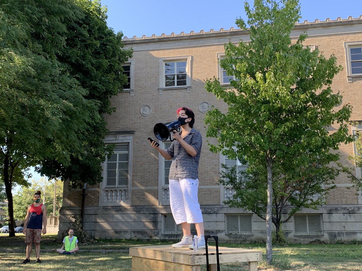 “I say that UCPD is on our campus, but they’re not just on our campus ,” said Alicia of  @care_not_cops regarding UChicago Police Department’s wide ranging jurisdiction on South Side communities, causing them to be doubly policed by UCPD & CPD.  #ChicagoProtests