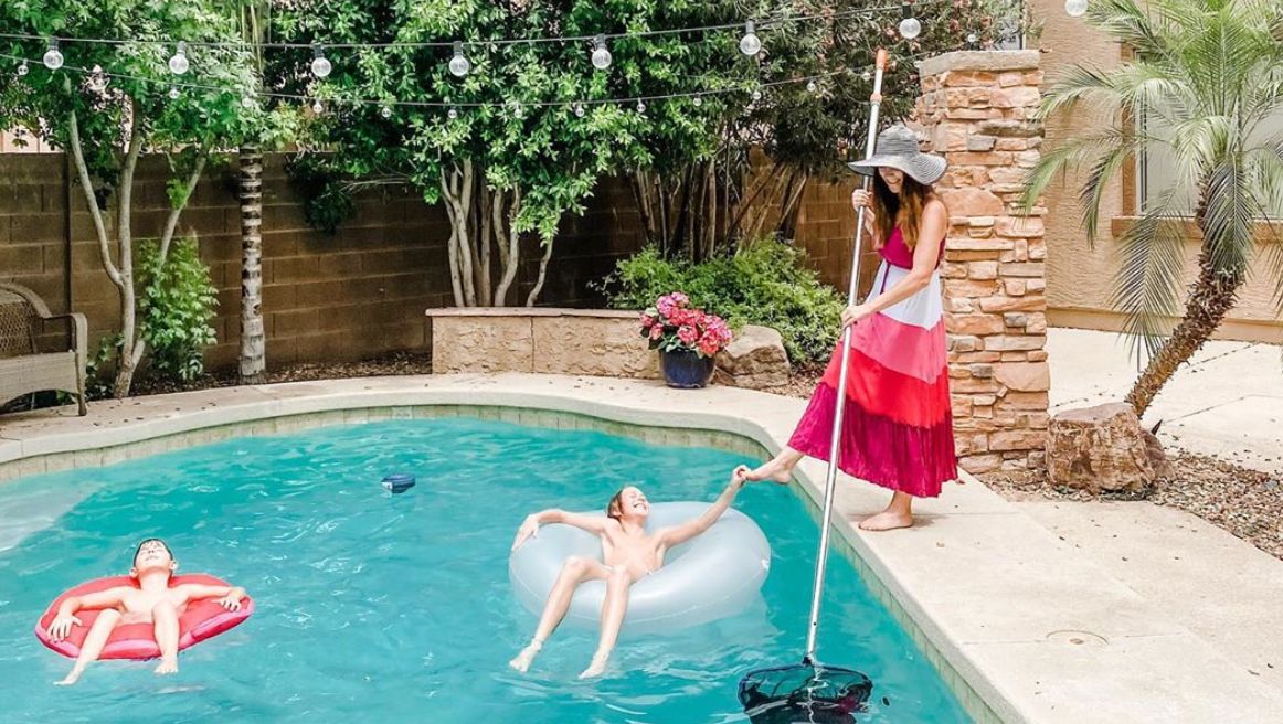 lesliespoolcare's tweet photo. #Summer isn't over yet. It's time to go Back to POOL! #backtopool
πΈ retrogramboards on IG https://t.co/APGH60abRt