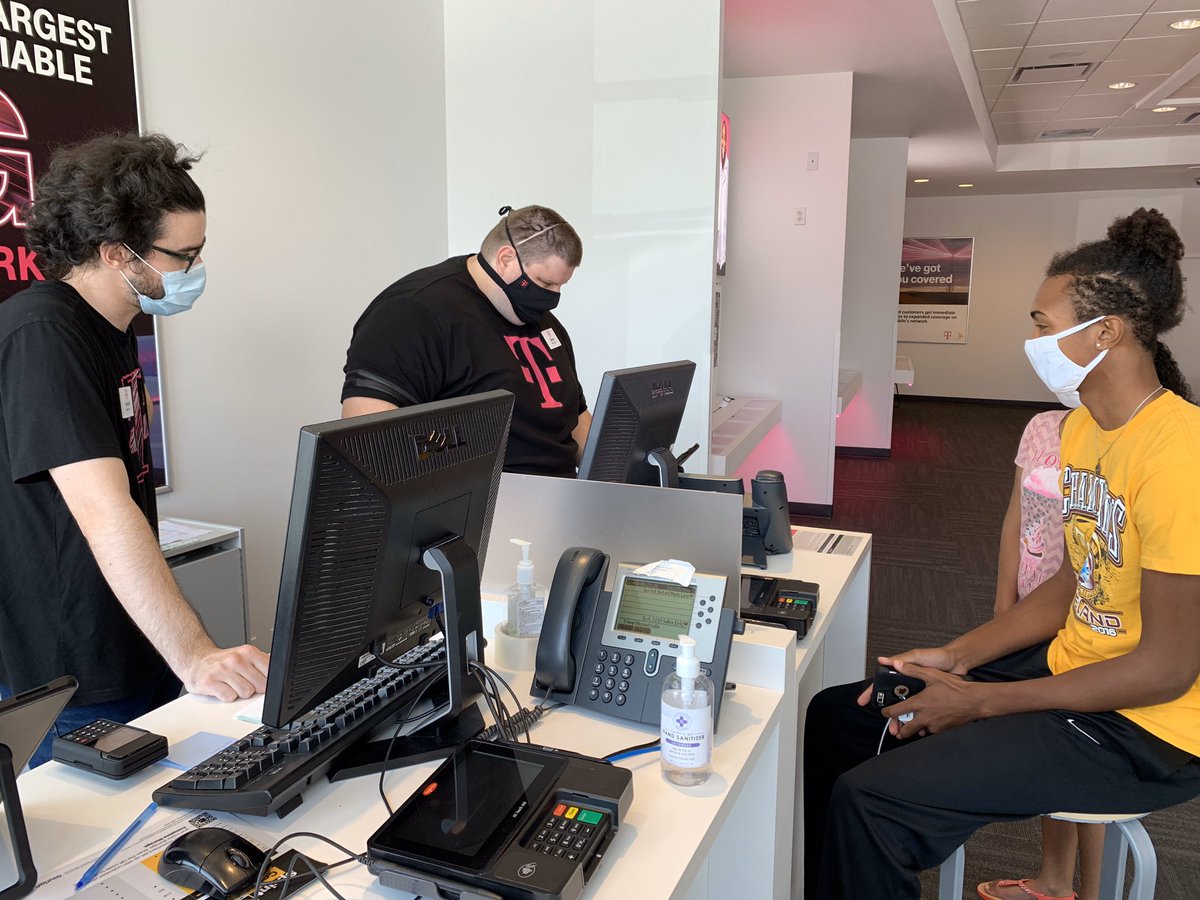 TMobileJW1's tweet photo. RIS Garrett and ME Brett activating a new T-Mobile line! Brett is ready to assist ANY CUSTOMER! Stop by 22839 Chagrin Blvd, Beachwood OH for an unparalleled wireless experience!
#oneteam
#TMobile 
#Wegotyoucovered
#Nationwide5G https://t.co/TDEPZRajAA