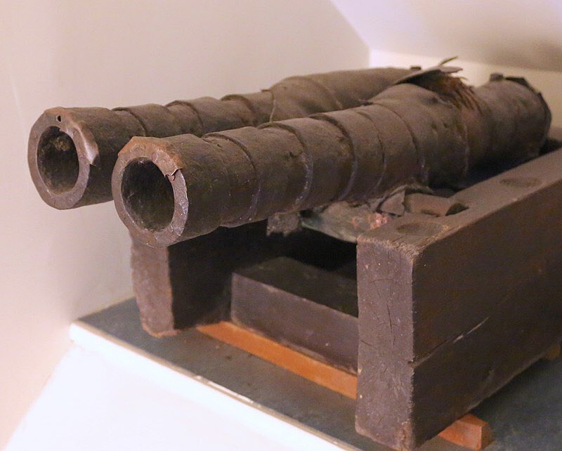 When the Jacobite Army appeared they began surrounding the town and firing upon it with the 3 leather cannon captured at Killiecrankie. Ironically, these cannons were relics of the Armies of the Covenant.The tools of the elect turned against them. But the fire was ineffectual.