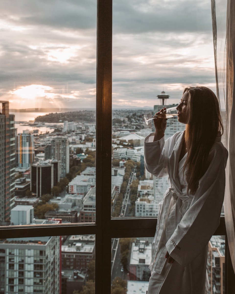 Staycation Mode: ON ✨
Rejuvenate and recharge during your next day in one of our luxurious suites. Limited time local offers are available now at west.tn/6017GmeCb 📸<a href="/emitoms/">Emily Thomas</a>
