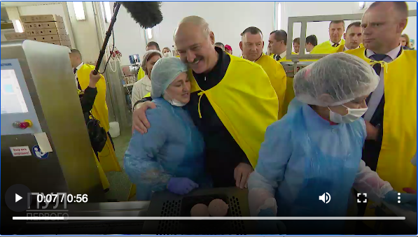 6)  #Lukashenka actively meets with working collectives & asks people for support. He looks calm (not agressive anymore), plays kind ruler who is trying to save the nation from a war/conflict/chaos. Compare: on Monday, at a meeting with plant workers, working men shouted "Go away"