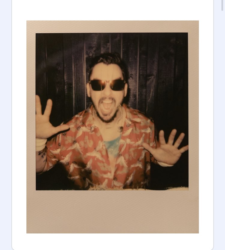 AngelsofPhoenix's tweet photo. Was it a dream?
Was it a dream?
Is this the only evidence that proves it
A photograph of you and I?

#FBF #WasItADream  #30SecondsToMars #ABL #Mars #JaredLeto #ShannonLeto #TomoMilicevic #Echelon https://t.co/GNkxPnzUB9