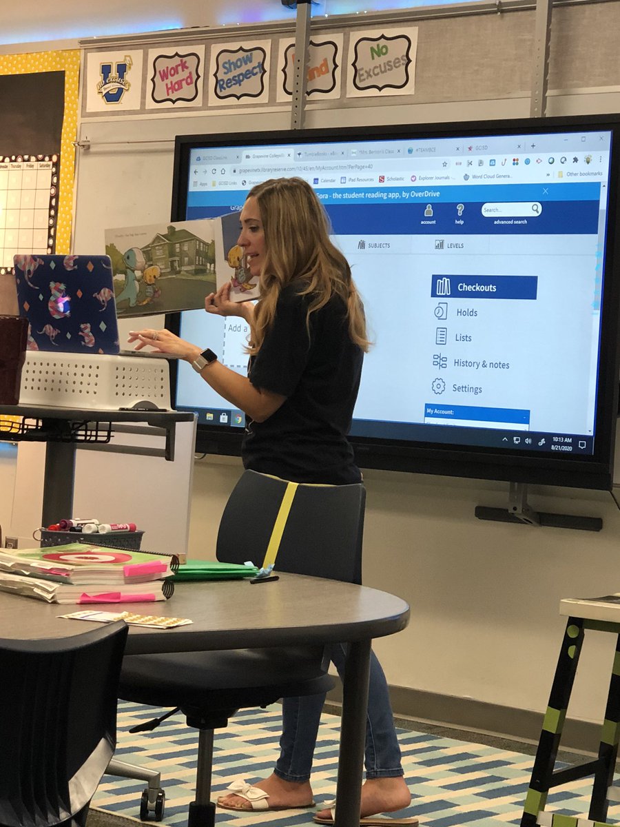 Love having <a href="/JessicaVitek/">Jessica Vitek</a> reading to us this morning!! #gcisd #gcisdreads #bcereads
