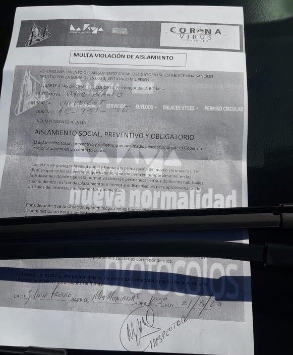 Esta circulando esta foto que hace referencia a una multa por violación de aislamiento. Debo decir que esto NO corresponde al Gobierno de la provincia. ES TOTALMENTE FALSO.