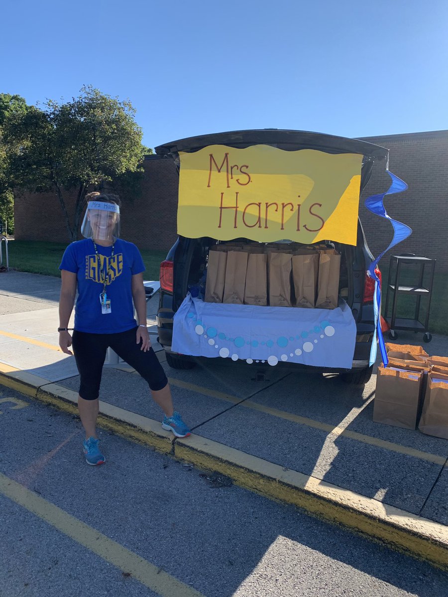 Thanks for a great turn out from the teachers and the students/families coming into sixth grade at GMSE!  WELCOME TO MIDDLE SCHOOL!