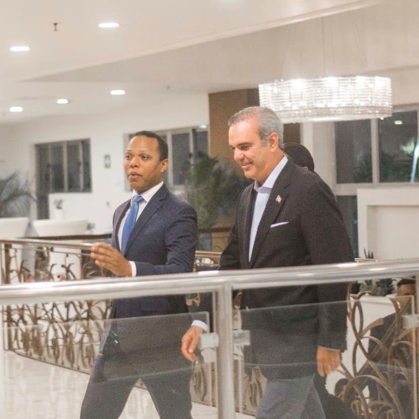 MiltonMorrison's tweet image. Asumo con mucha humildad y compromiso la designación y el voto de confianza de nuestro Presidente ⁦@luisabinader⁩ para ser Gerente General de ⁦⁦@EdesurRD⁩ Gracias Presidente, estamos convencidos de que con Dios delante haremos un trabajo al servicio del país.