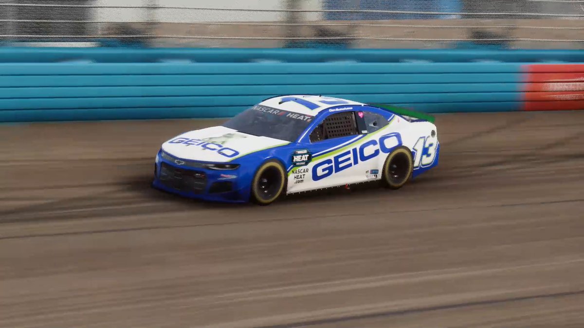 Green flag is in the air at <a href="/phoenixraceway/">Phoenix Raceway</a> for race 2️⃣! 

Dan Buttafuoco (<a href="/LuckyDog_38/">Daniel Buttafuoco</a>) rolls from the third starting position and Kyle Arnold (<a href="/red4424/">Red Arnold</a>) takes off from sixth-place in his #GEICOMilitary Chevrolet. 

<a href="/GEICORacing/">GEICO Racing</a> | <a href="/NASCARHeat/">NASCAR Heat</a>