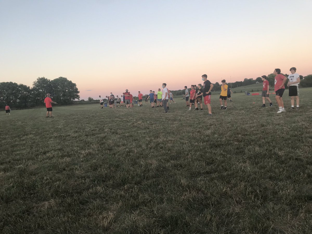 <a href="/coachoswalt/">J Oswalt</a> and the varsity staff helping with youth practice tonight! Even had a couple players come out too! <a href="/WalkerKellan/">Kellan Walker</a> <a href="/AlexKovach14/">Alex Kovach</a> <a href="/TravisOKeefe63/">Travis O’Keefe</a> <a href="/CVSDeagles/">CVSD Athletics</a> #TakeFlightCV #FutureLooksBright