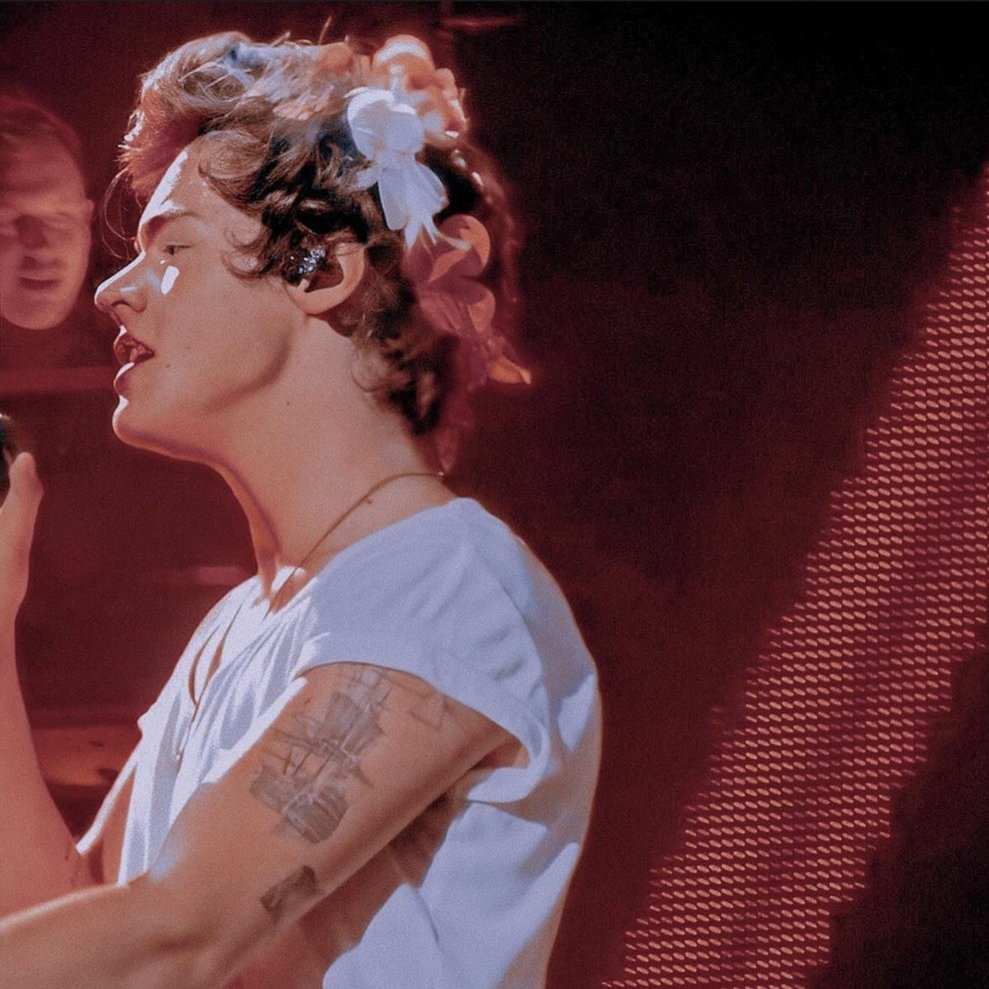 aclaro que algunas fotos son edits pero btw son hermosas