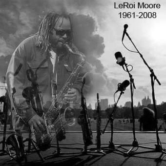 Joe_Cagle90's tweet image. There was a patience to LeRoi’s style that I’ll never get tired of as long as I listen to #DMB I was on the edge of obsessed with the band at the age of 15, but when I heard the Warehouse sax solo from Central Park...done. Always dancing with #Grux #DMBDriveIn @davematthewsbnd