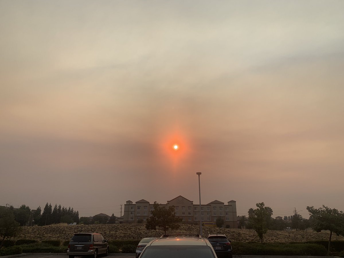 far_corp's tweet photo. Sauron moved to Sacramento from middle earth. #LordOfTheRings https://t.co/hKCc98N78o