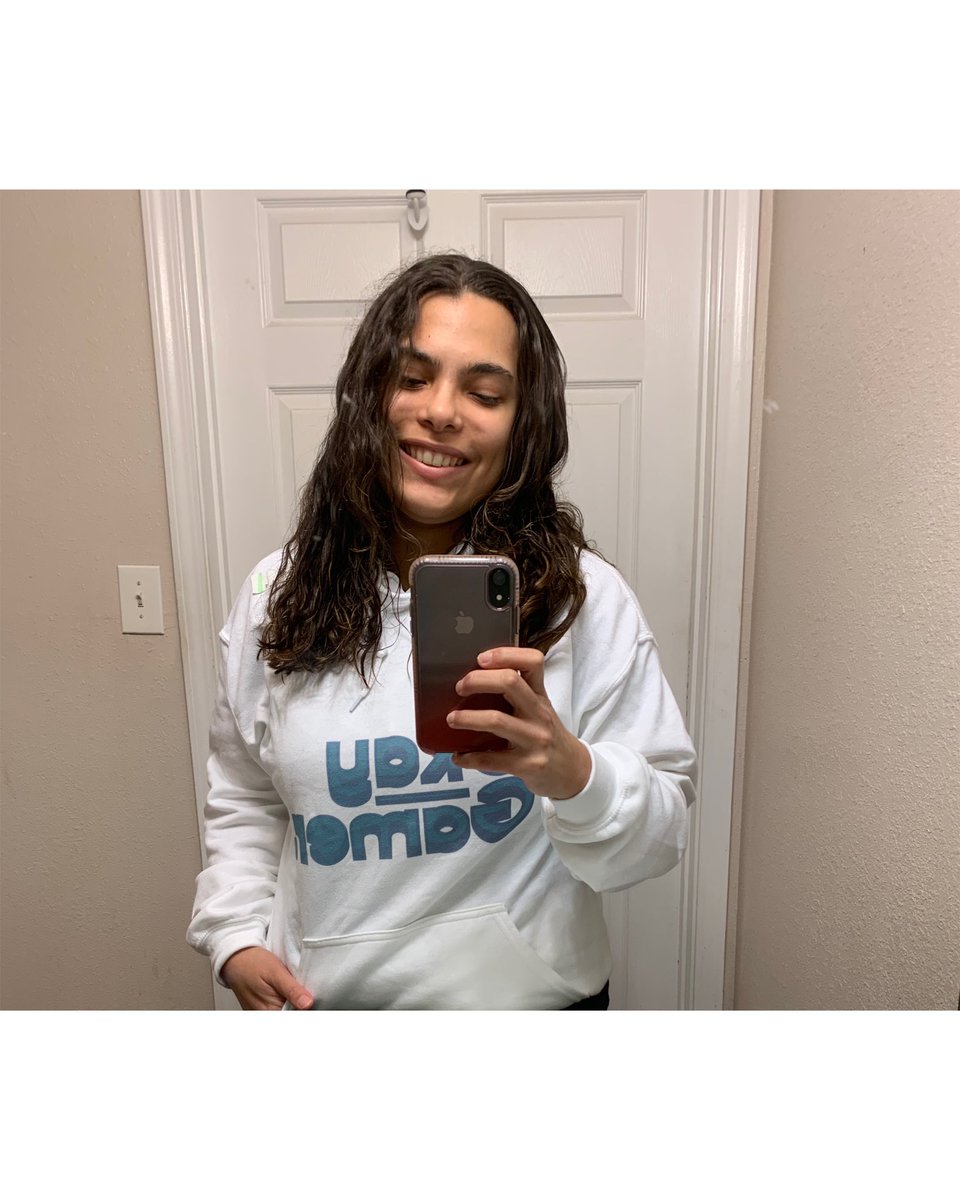 whtvr_Dixie_'s tweet photo. Going to wrestling training wearing #JDuke #OkeyGamerHoodie bc always is a perfect time for to wear it 🔥 https://t.co/AxwP99zJvL