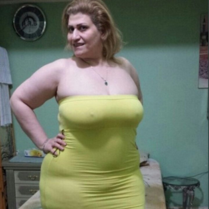 Vaginada katta oyinchoq