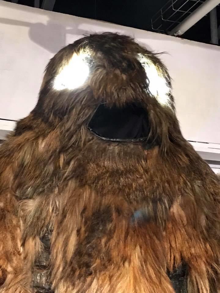 TimeLordDrew61's tweet photo. When I say Run....Run! 3 years ago The Great Intelligence came back to life and a Yeti was reactivated at The Doctor Who Experience. #DoctorWho #Yeti #GreatIntelligence #WebofFear https://t.co/cK7IiGbupK