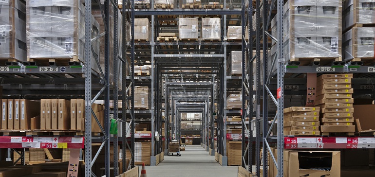 CraneFork's tweet photo. The massive amounts of returns looming on the back of COVID-19 is a big reason why retailers must create safe procedures for warehouse workers. This includes creating processes that create opportunities for no-contact measures if at all possible. https://t.co/FIwLBOxNkZ https://t.co/fqKiIg7yWG