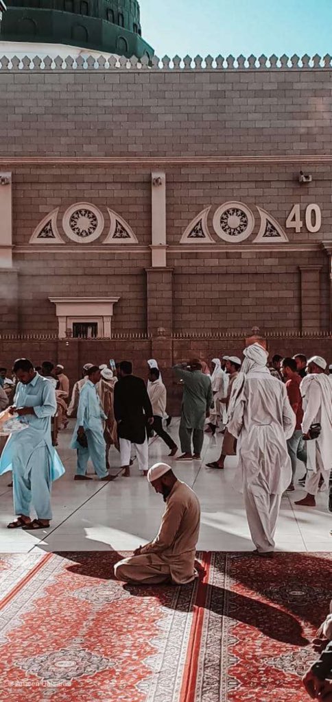abdullahhafiz19's tweet photo. اللهم ارزقنا حُسن الأدب في جِوار سيد المُرسلين سيدنا محمد عَليه أفضلُ الصلاةِ وأتمُ التسليم ❤️ https://t.co/TLPwsVc4ks