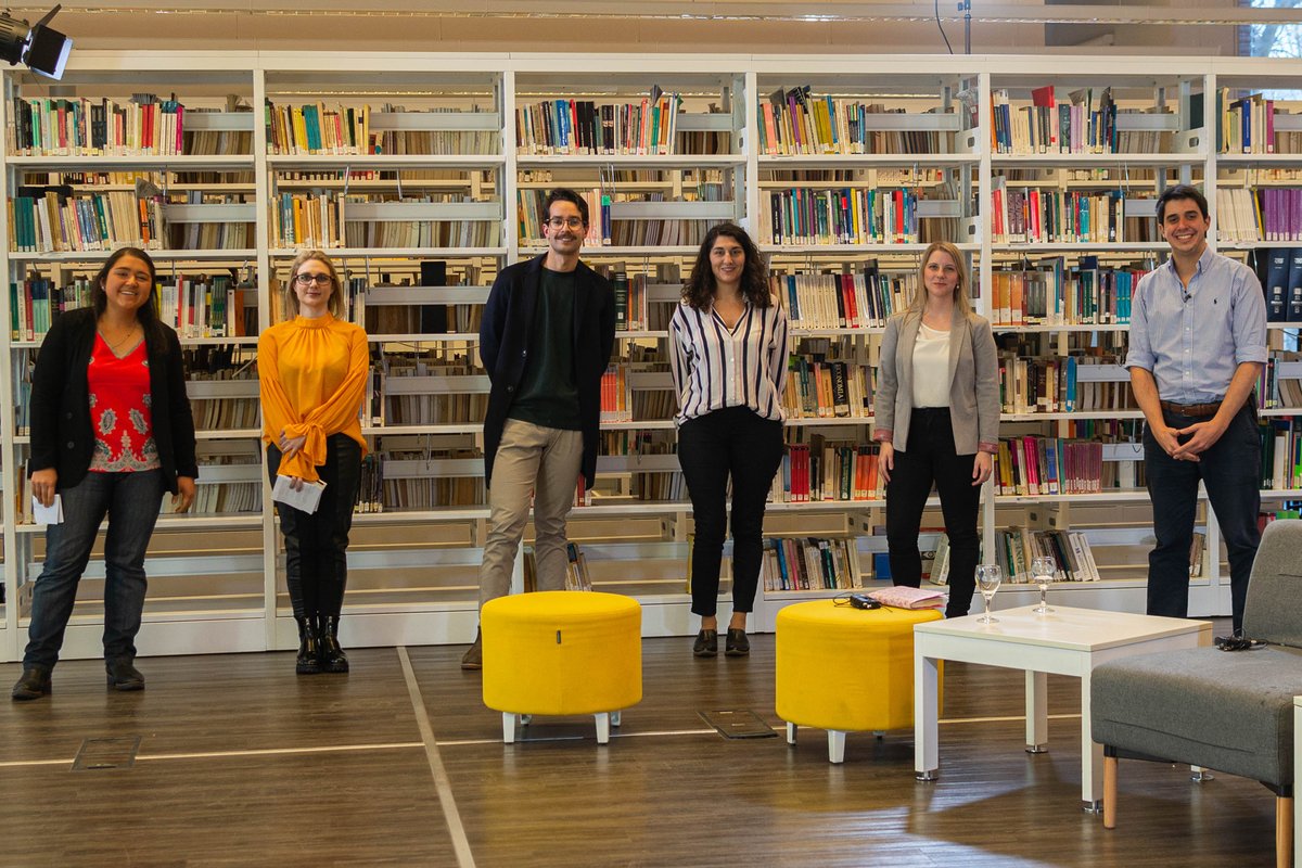 inju_uy's tweet image. Todo listo para arrancar la segunda #VueltaINJU ☺️
Miralo en minutos por Facebook: bit.ly/3ahGvwF

@Rosina_De_Mucio @TECHOuy 
Sofía Fernández @GlobalShapersMV
Claudia Elizondo @hidrodata
Federico Pirez @CUREoficial 
@orfilamaria y @felipepaullier