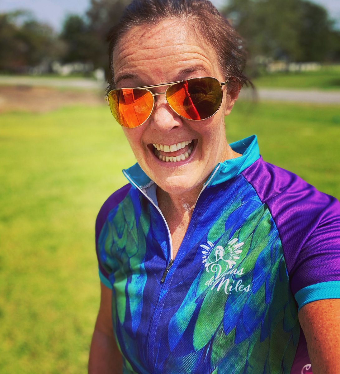 brendas_outside's tweet photo. 10k Run &amp; 20 mile bike ride today.   The fun was awesome, as I loved the Thunder, lightning &amp; downpours! I really do love summer rain runs.   Easier than the sun.   26 miles for @DMSESports #M2MBR #bibchat #brickworkout #run #bike #summervibes #medford2medford #venusdemiles https://t.co/T0acO7RGXX