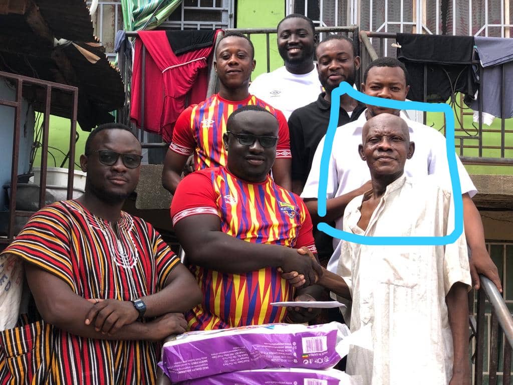 PhobiaTertiary's tweet photo. It is with a heavy heart that we received the news of the sudden demise of Shamo Quaye, a staunch supporter of @HeartsOfOakGH. Our heart goes out to His family and the entire Phobia fraternity. May his gentle soul Rest In Peace. #RideOnShamoQuaye https://t.co/lPbt5zj5LY