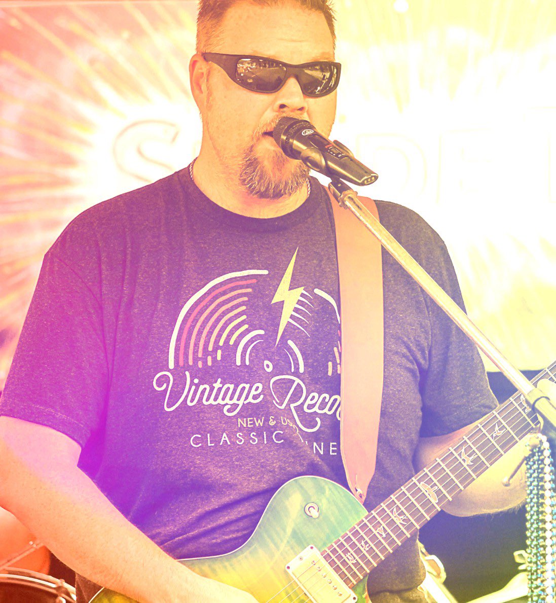 Totally 80s tweet media