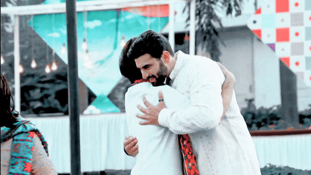 Ceraunophilex's tweet photo. Nazar na lage🤧🤍
#Ishqbaaaz #ShiVeer #NakuulMehta @NakuulMehta @nikitindheer https://t.co/2f222dTLur