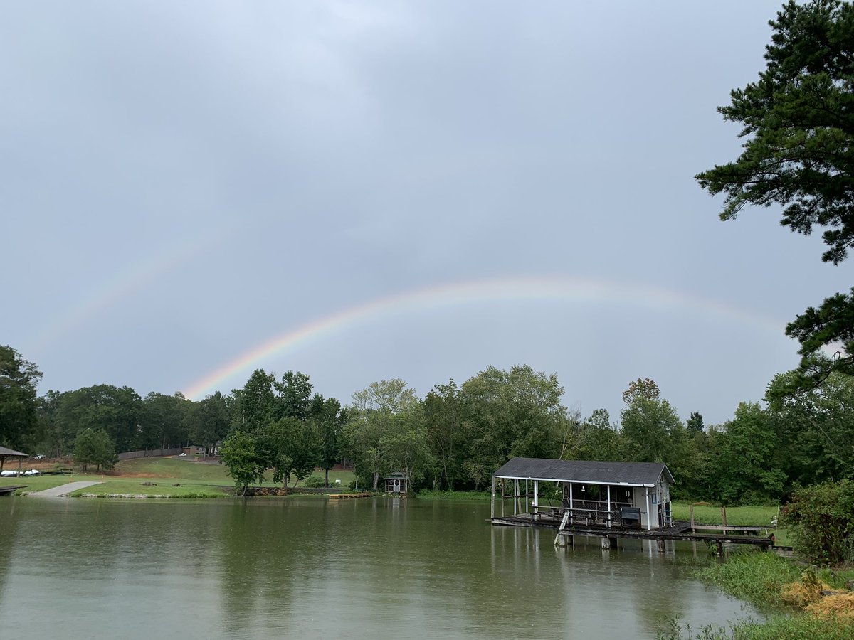 arwomack's tweet photo. 🌈🌈🌈@spann #myloganmartin https://t.co/iw7ZkBHIMA