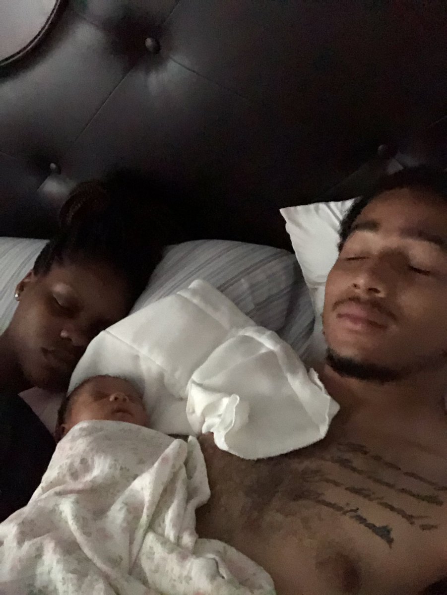 yavonne94's tweet photo. Happy Birthday to my ♥️ my bestie, my rider, my husband, AND my baby daddy all in one 😋🙌🏽 now let’s continue our carefree day cause you already know what’s up 🥰😘🙃🎉🍾💓 @MarcusPT19 https://t.co/C7vkJwR4aI
