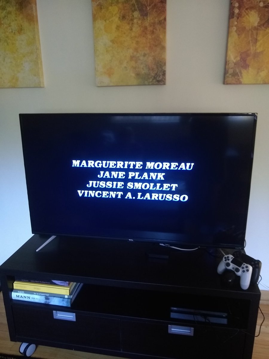 For anyone unaware, Juice Smolé was in the 1st Mighty Ducks.